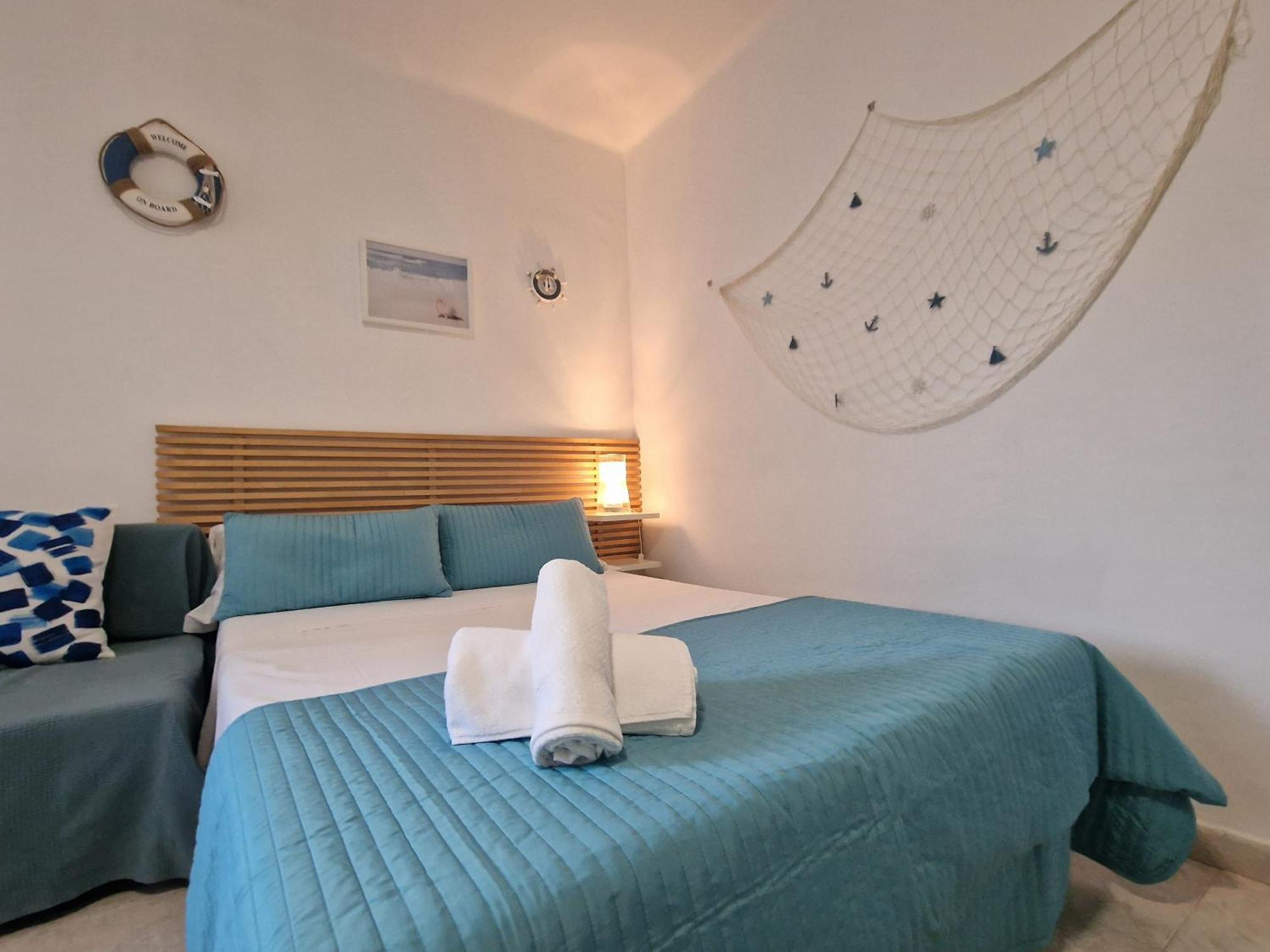Apartamentosbiamar กัมบริลส์ ภายนอก รูปภาพ