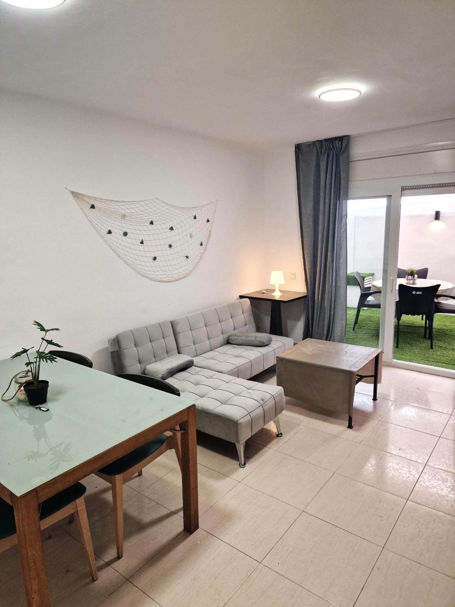 Apartamentosbiamar กัมบริลส์ ภายนอก รูปภาพ