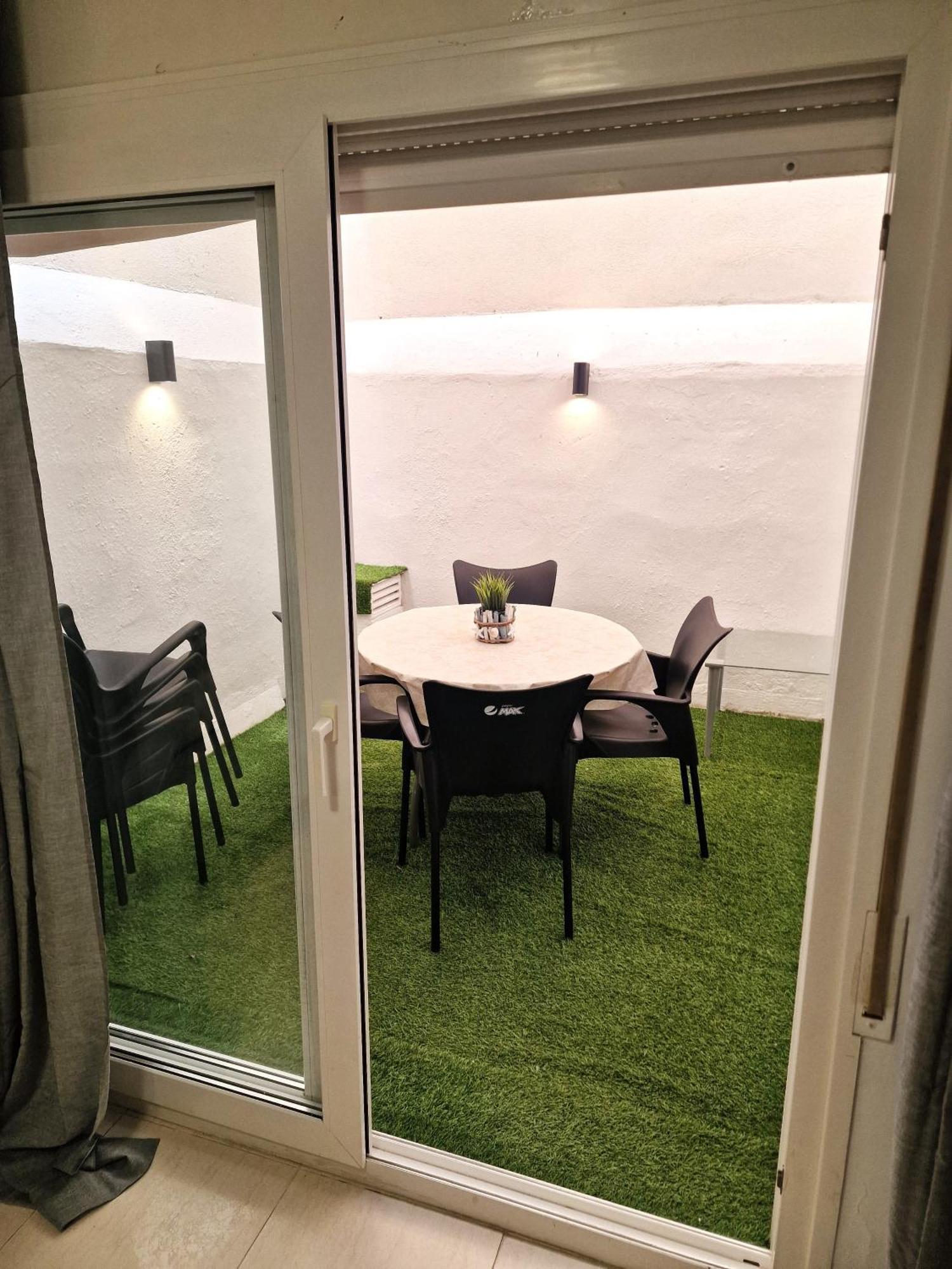 Apartamentosbiamar กัมบริลส์ ภายนอก รูปภาพ