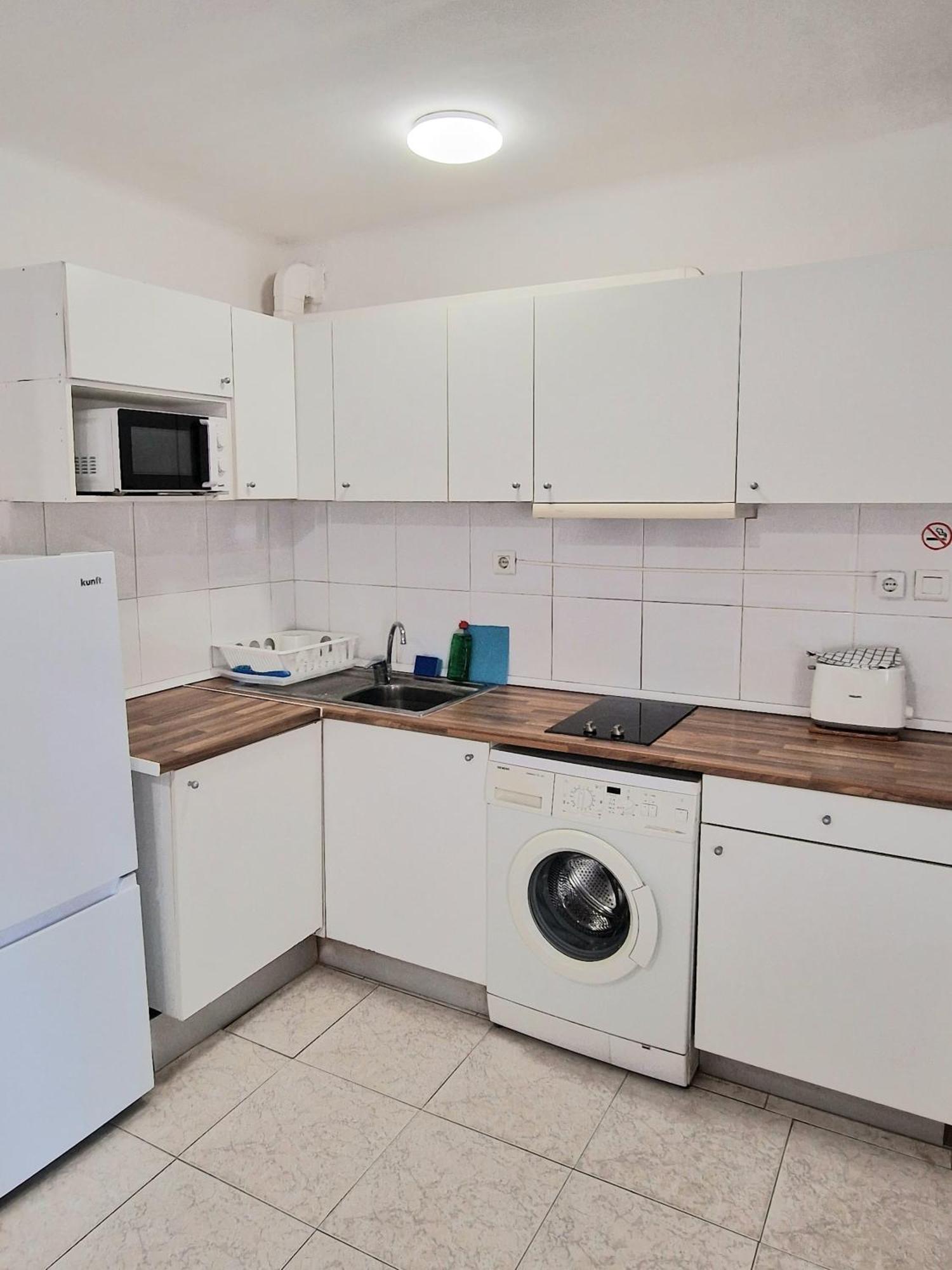 Apartamentosbiamar กัมบริลส์ ภายนอก รูปภาพ