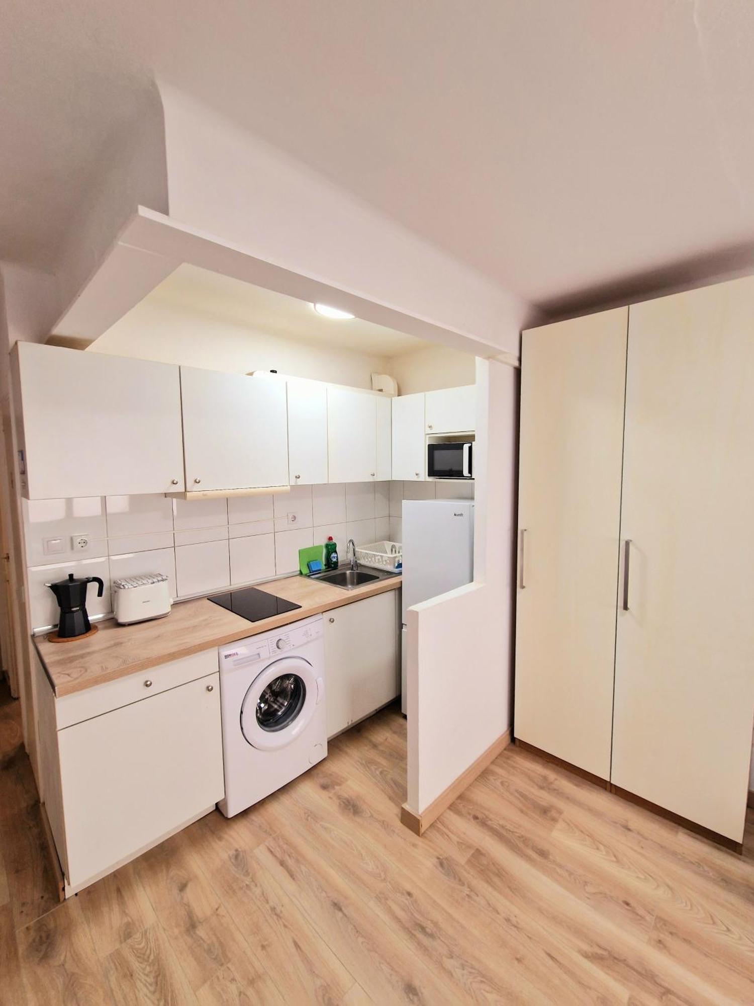 Apartamentosbiamar กัมบริลส์ ภายนอก รูปภาพ