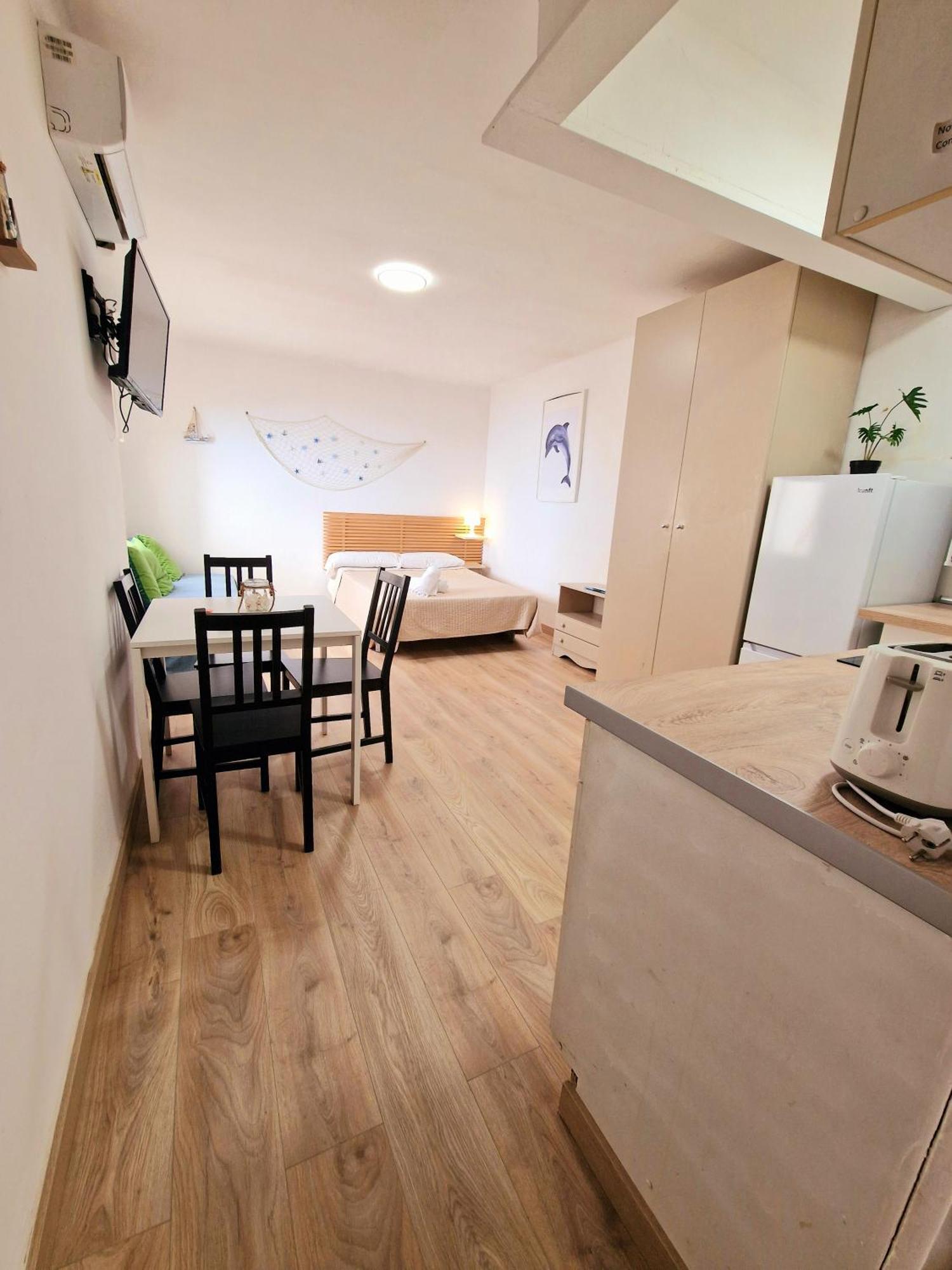 Apartamentosbiamar กัมบริลส์ ภายนอก รูปภาพ