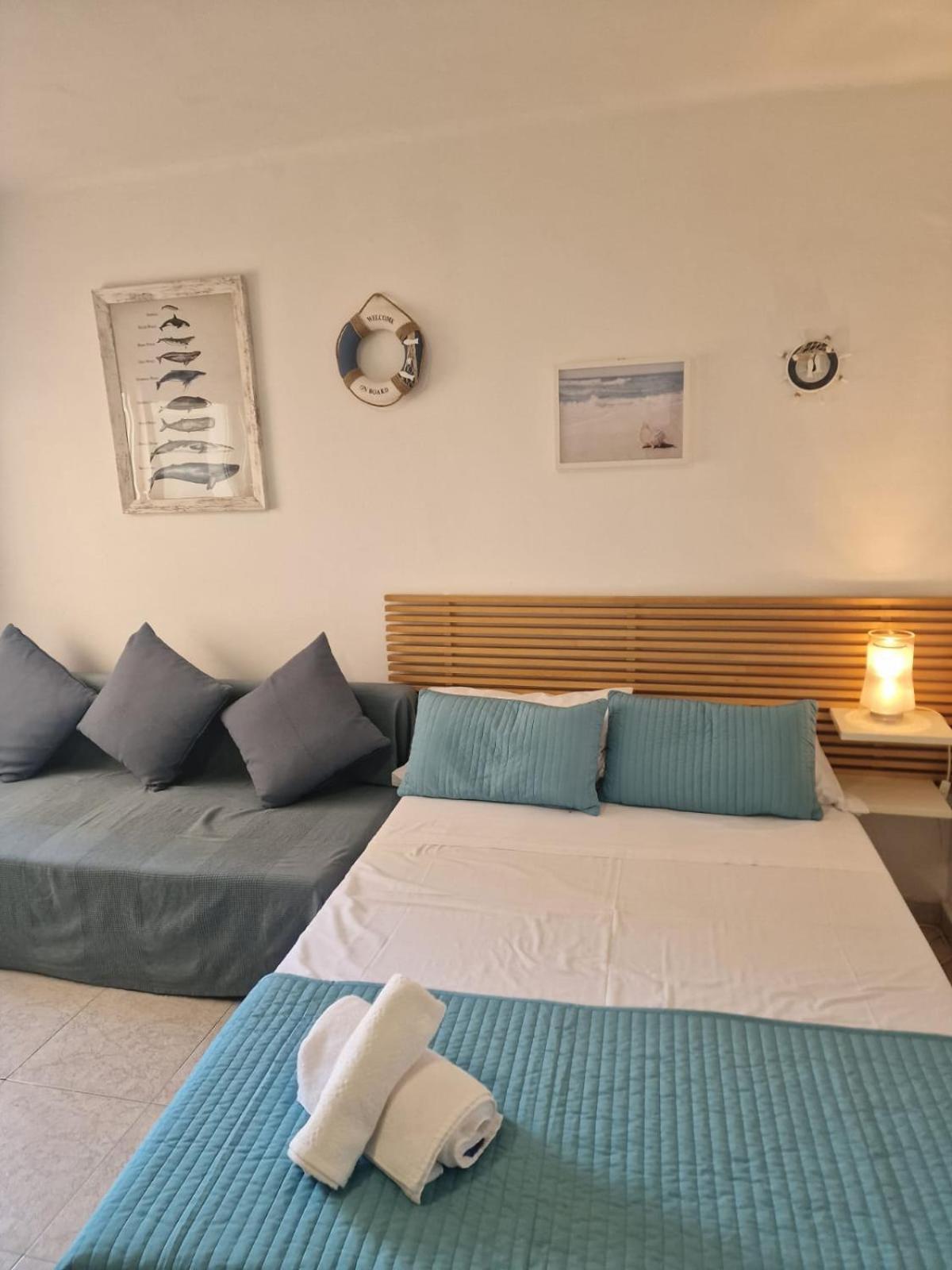 Apartamentosbiamar กัมบริลส์ ภายนอก รูปภาพ